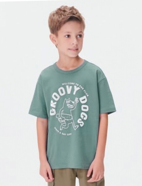 CAMISETA INFANTIL OVERSIZE CON ESTAMPA VERDE