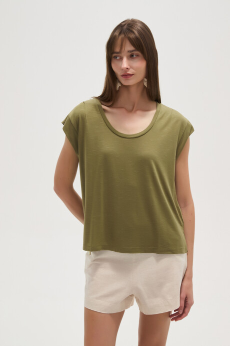 Remera Ailana Verde Oliva