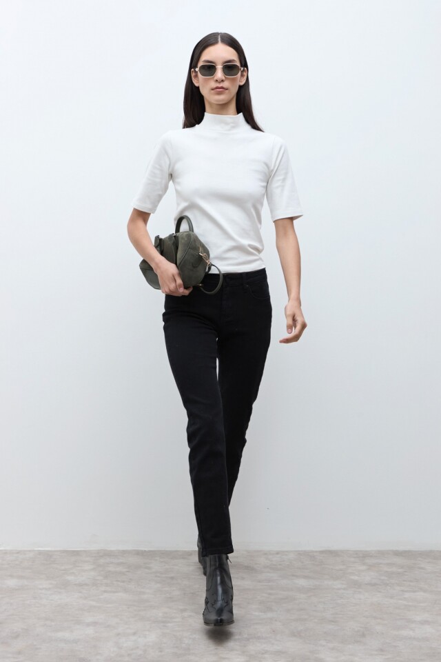 Pantalón slim Janis negro