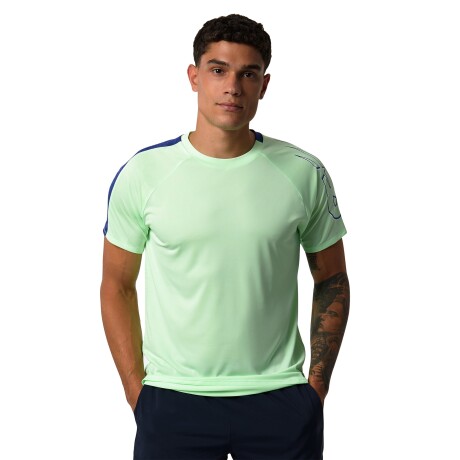 Remera New Balance de Hombre - PRINTED FAST FLI - MT21244VS1 GREEN