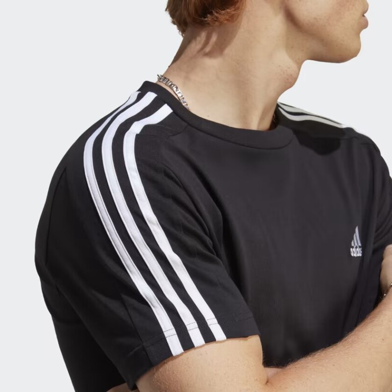 Remera Adidas Essential Logo Linea Remera Adidas Essential Logo Linea