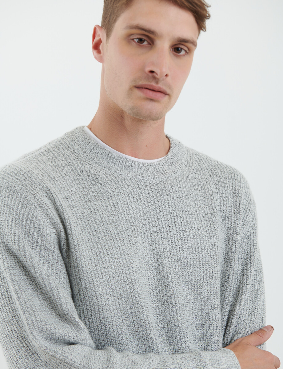 470344 SWEATER FERAUD Gris