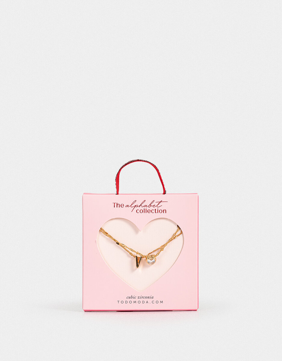 Collar Corto Cubic Inicial "v" 