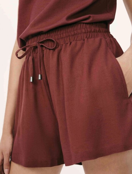SHORT DE LINO ROJO