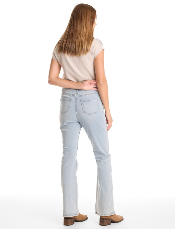 Jean Bootcut Tachas JEAN CLARO