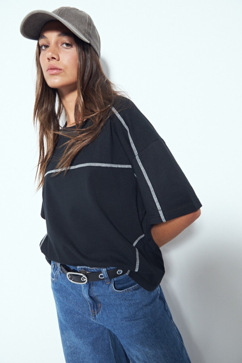 REMERA LIQUIDÁMBAR Negro