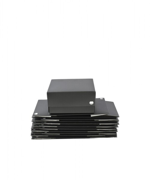 Pack x 20 unid - Caja 04 12X12X6 cm Laminada NEGRO