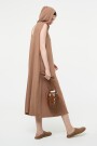 VESTIDO LARGO CON CAPUCHA Marron