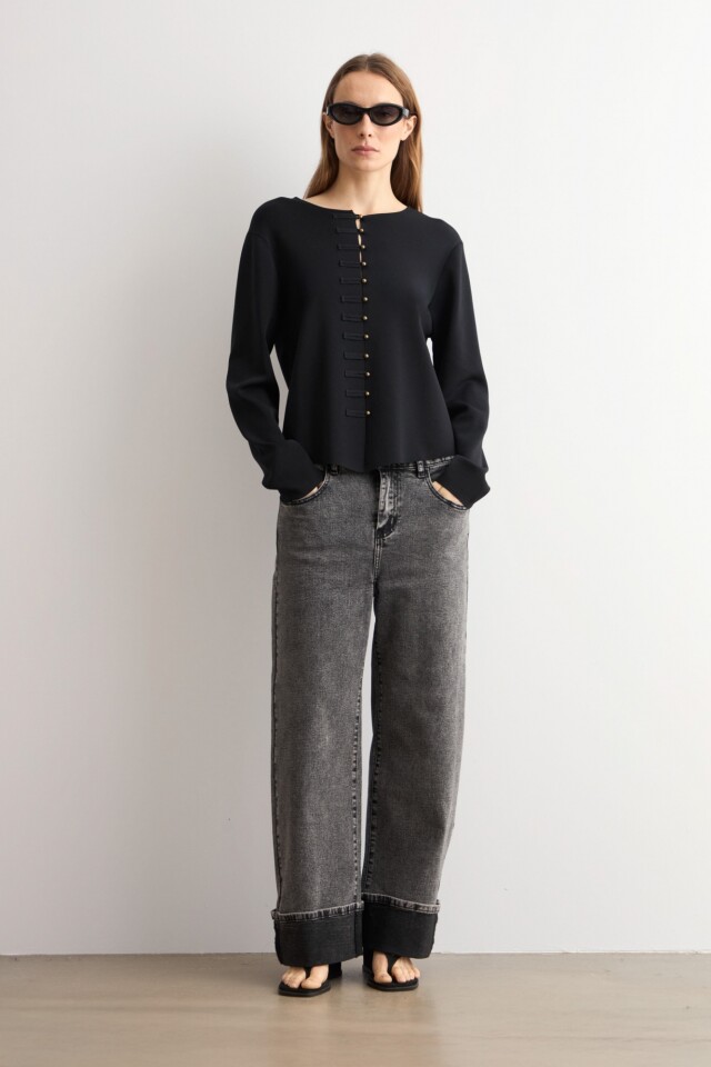 Chaqueta tejida alamares negro