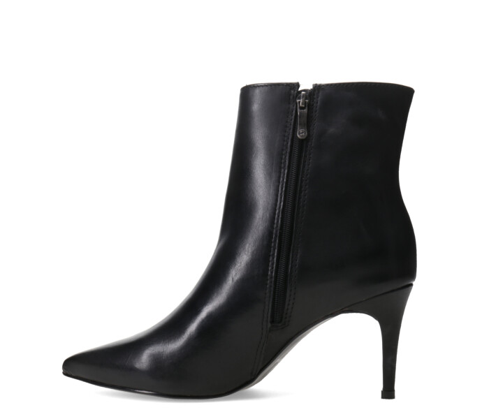 Botas de Mujer Bottero Caña Baja Y Taco Fino Negro