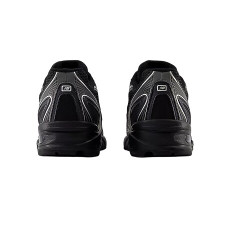 NEW BALANCE U740 Black