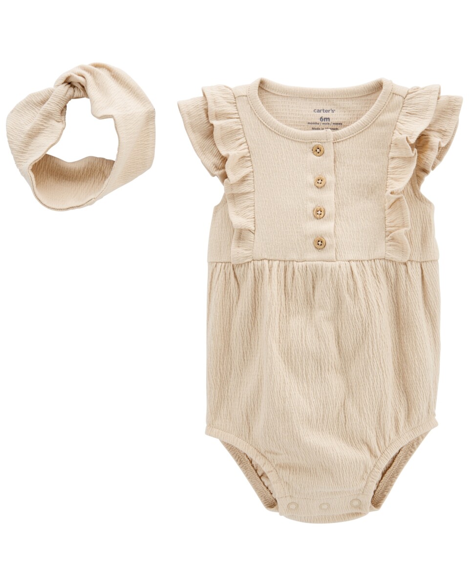 Body de jersey arrugado, con botones, volados y vincha 