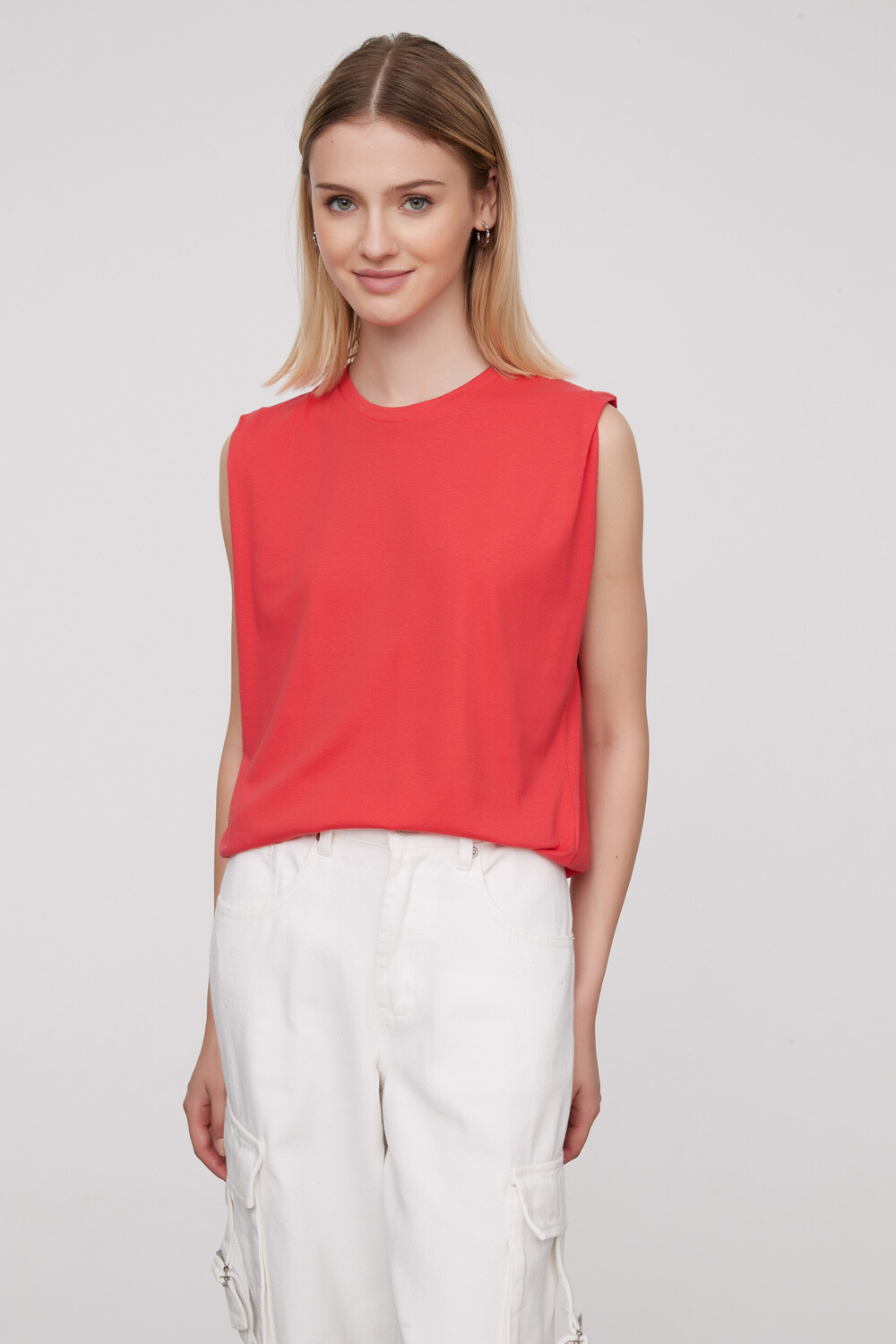 Remera Hortensia Rojo Coral