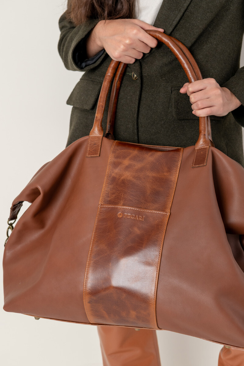 Bolso noble Cognac