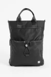 Mochila porta laptop con bolsillo fruncido negro