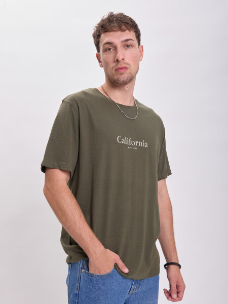 Remera estampa California Verde