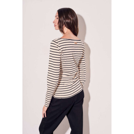 Remera Algodón Elastno Nácar