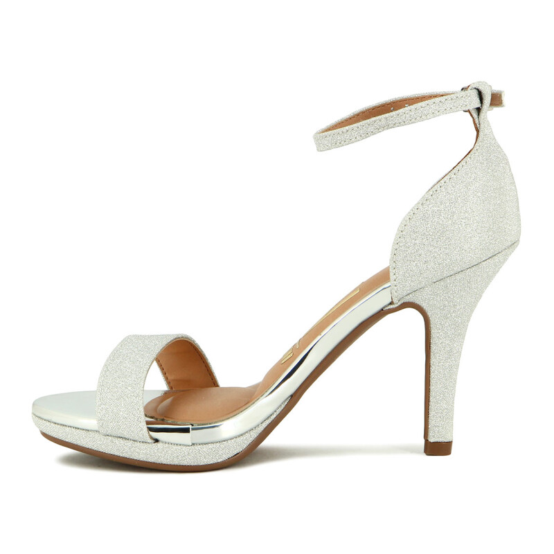 Sandalia Formal Mujer Vizzano Taco Alto Brillosa Plata