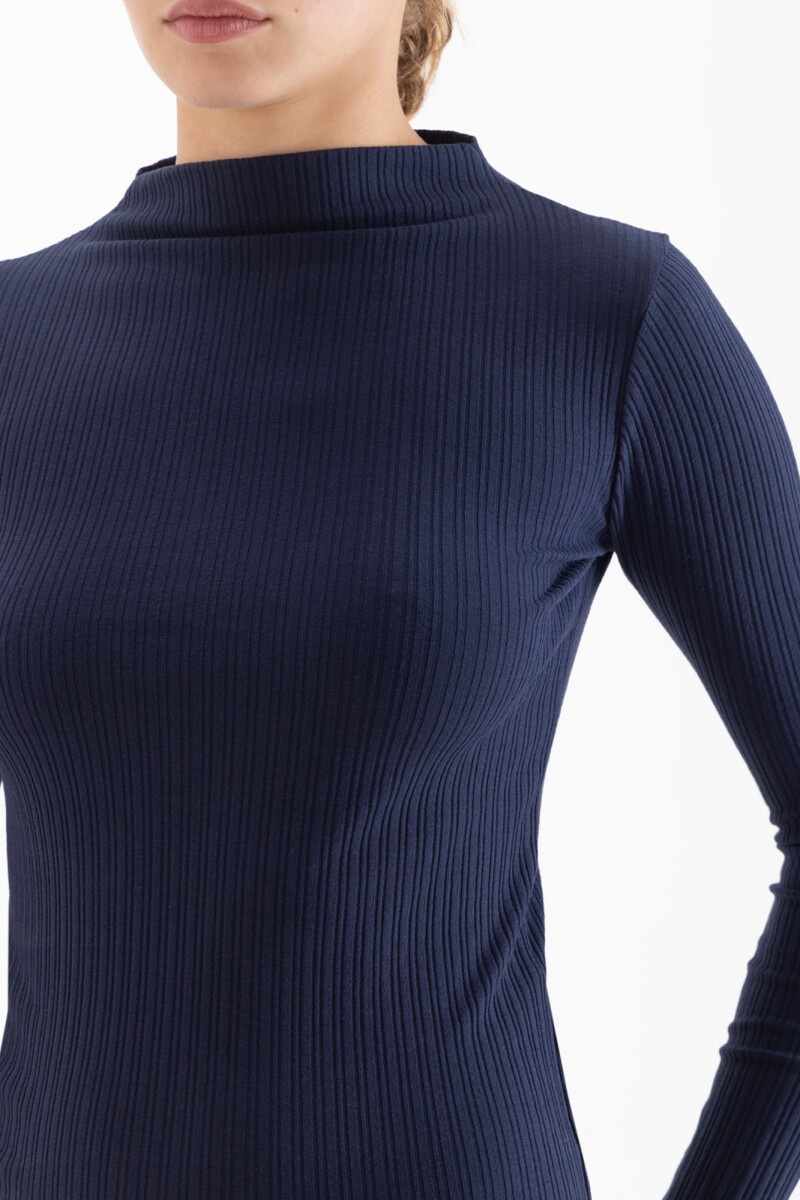 POLERA IVORY Azul Marino