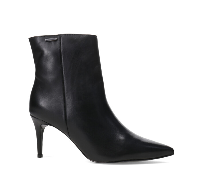 Botas de Mujer Bottero Caña Baja Y Taco Fino Negro