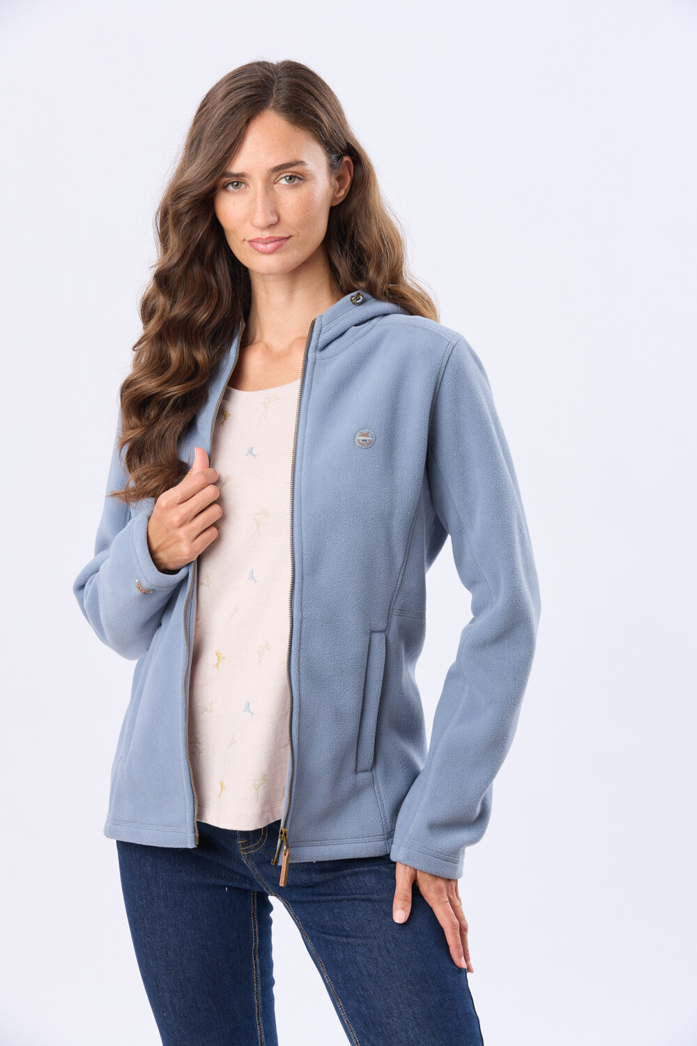 CAMPERA POLAR CON CAPUCHA Lila