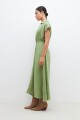 Vestido evasé con cinto pistacho