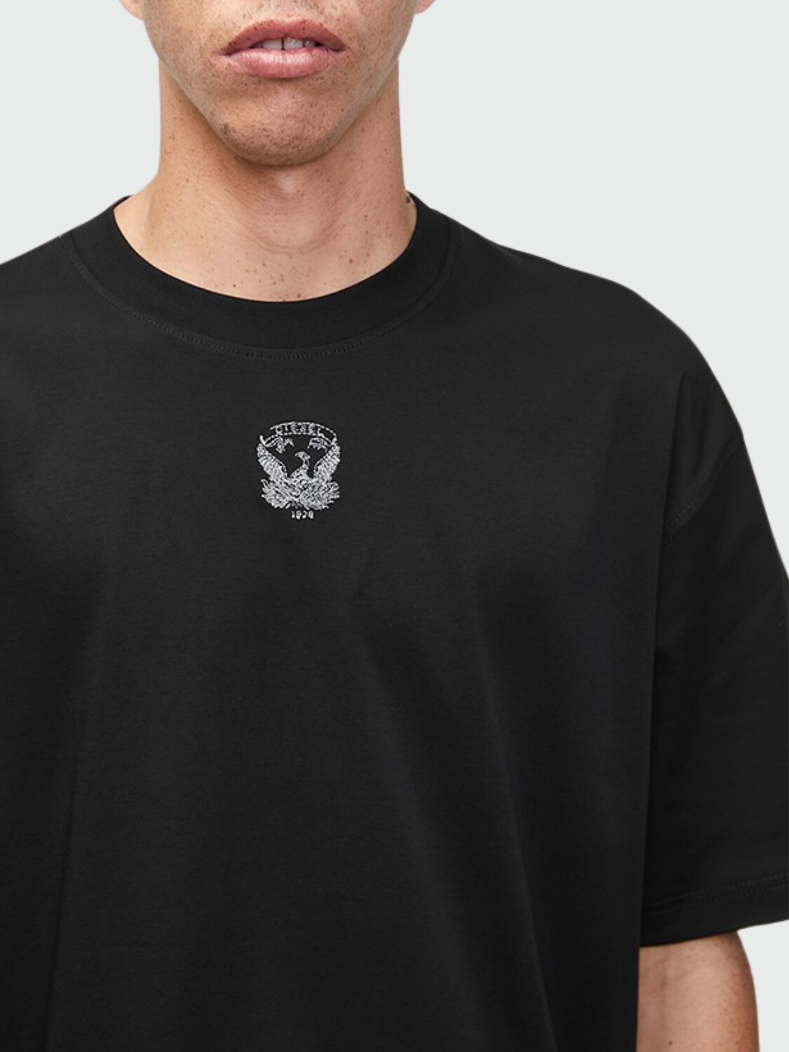 DIESEL - Remera T-Miegor-K77 Alta Automática