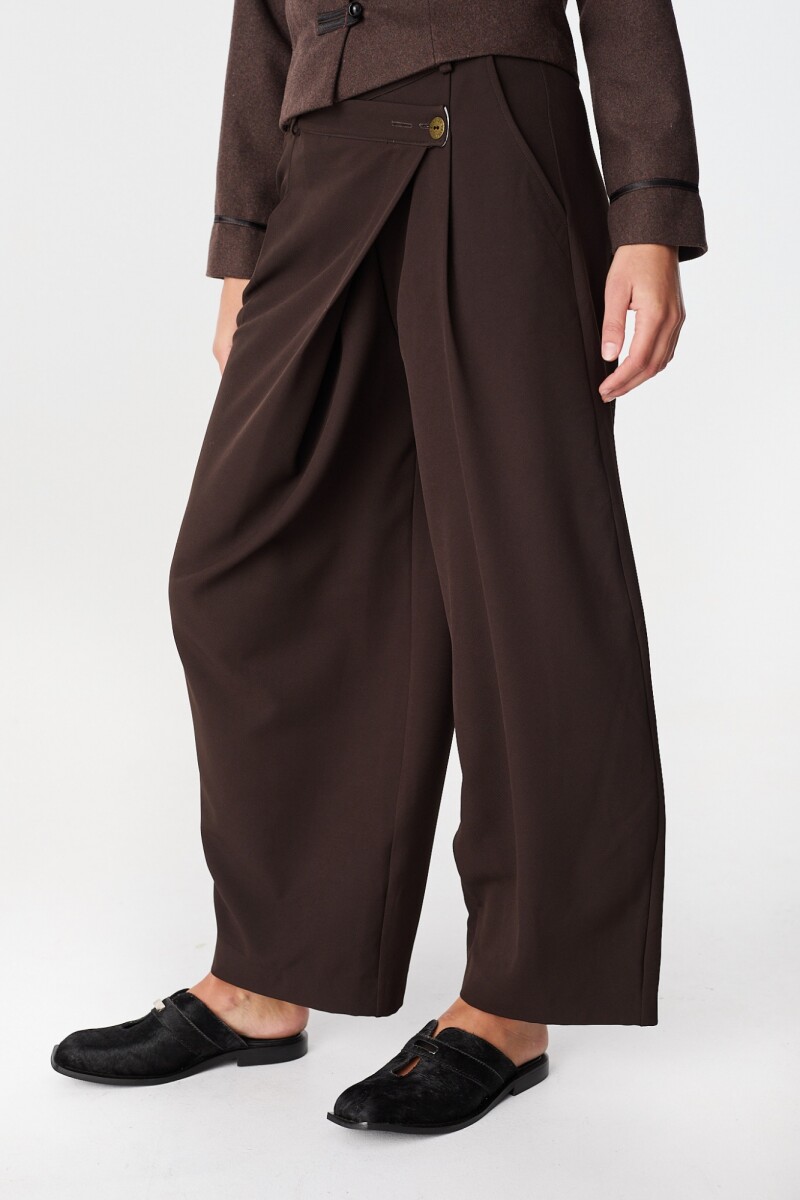 Pantalon Cruzado Chocolate