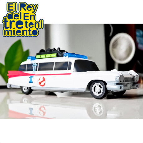 Auto Cazafantasmas Ecto-1 Vehículo Hasbro 30cm Winston Zeddemore y Auto