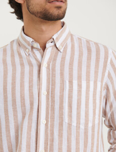 012566 CAMISA HARRINGTON LABEL Blanco/camel
