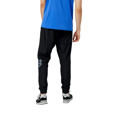 Pantalon New Balance de hombre - TENACITY WOVEN - MP31011BK BLACK