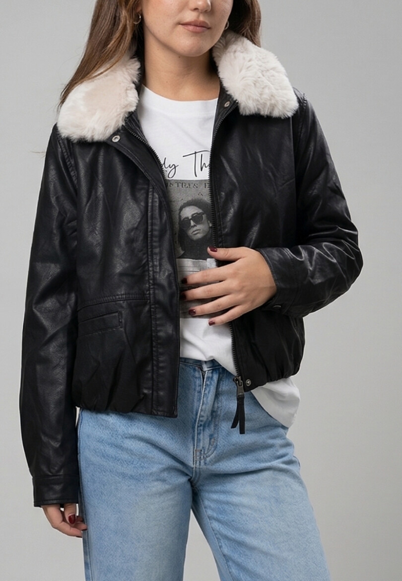 Campera Bear Negro