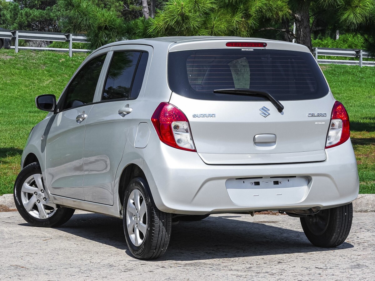 Suzuki Celerio GL 1.0 Extra Full| Permuta / Financia Suzuki Celerio GL 1.0 Extra Full| Permuta / Financia