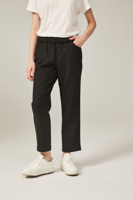 Pantalon Bekwai Negro