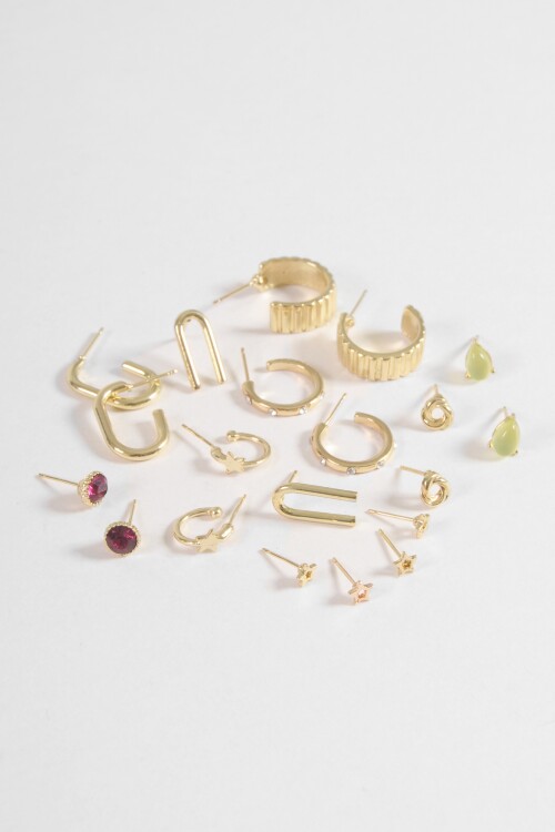 Set de 10 pins variados dorado