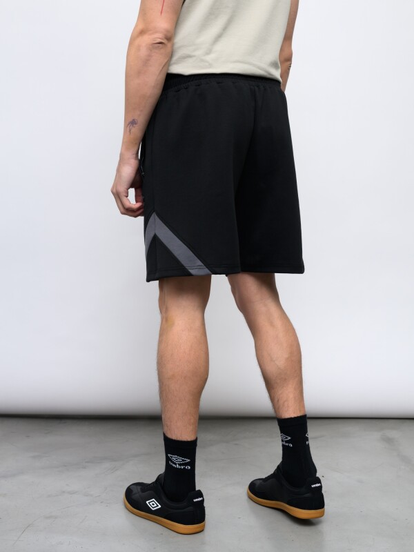 BERMUDA RUB Umbro Hombre 025