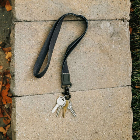 Llavero Thread Black Neck Lanyard Lanyard