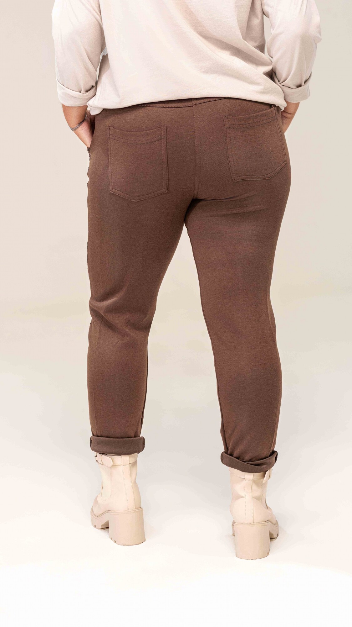 Pantalón Vicenza chocolate