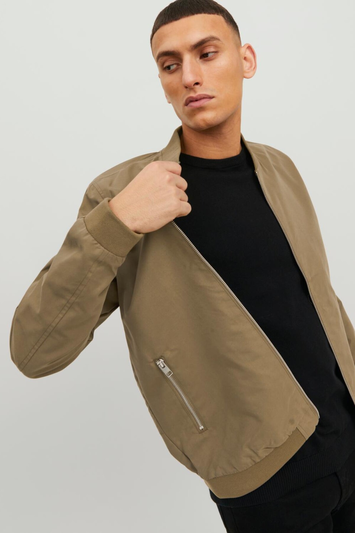 Campera Rush Bomber Dusky Green