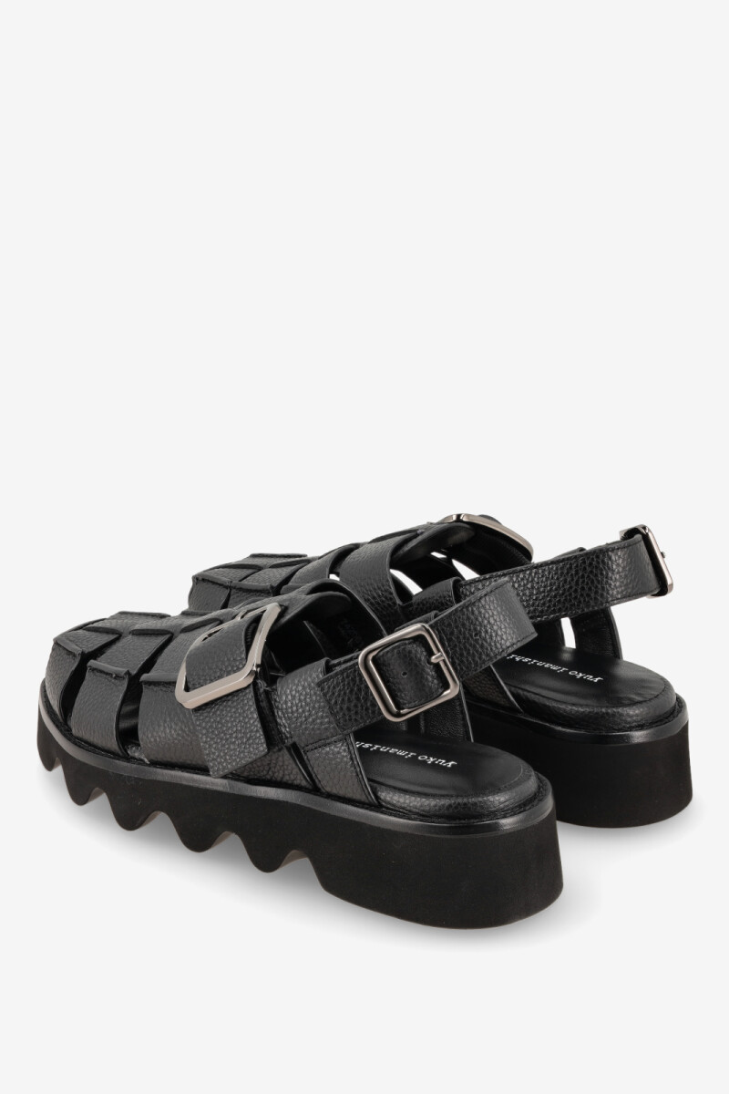 ZAPATO CHIE Negro