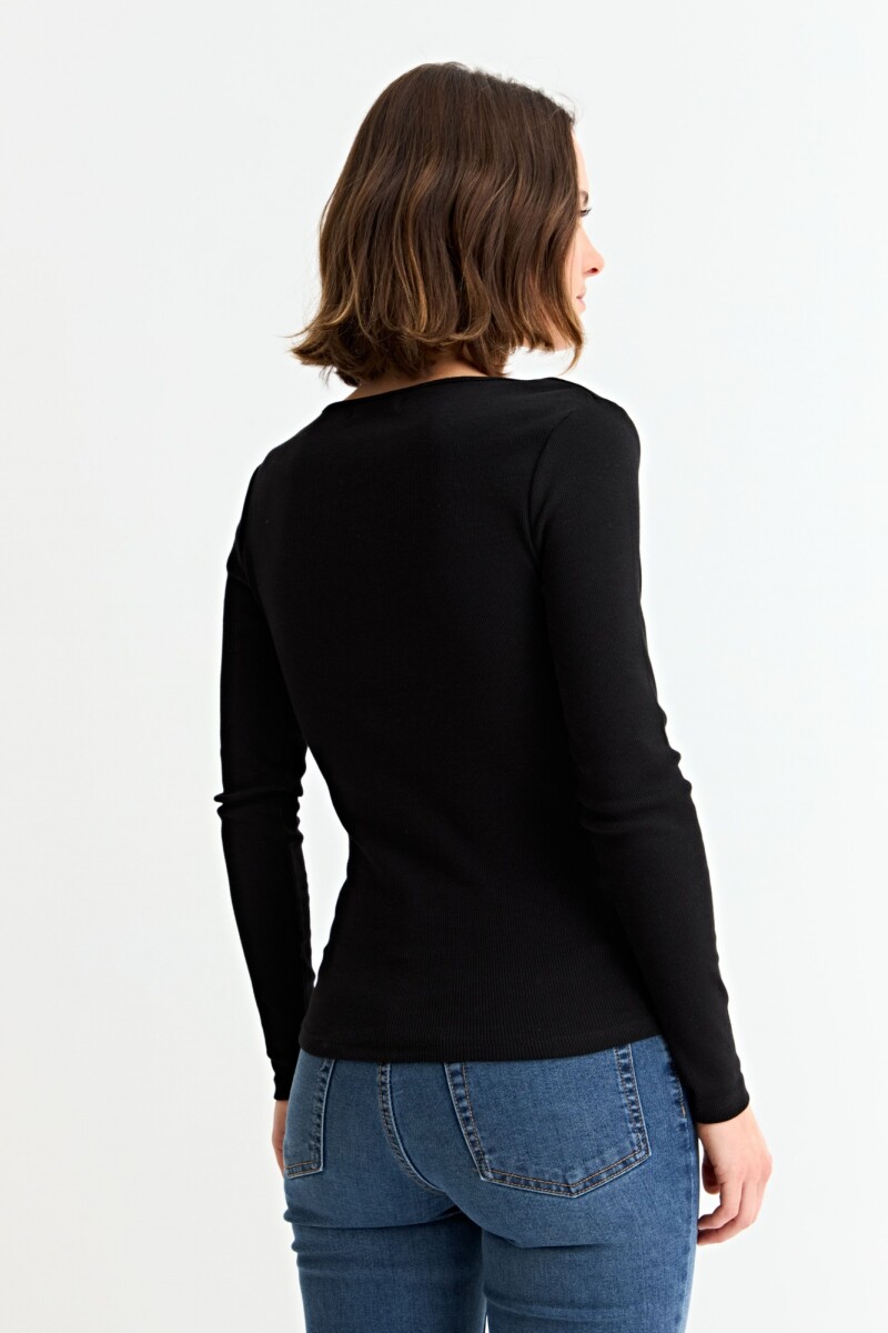 Remera m/l con cierre frontal NEGRO