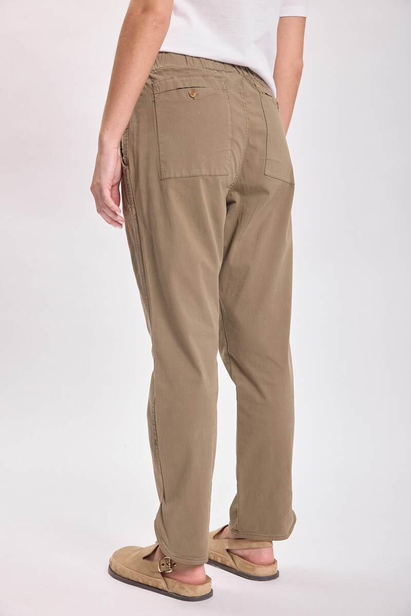 Pantalón casual Verde