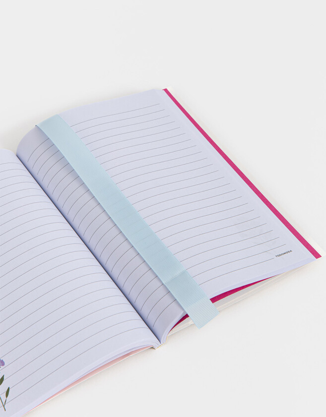 Anotadores Cuadernos y Memos Cuaderno A5 Tapa Blanda Encuadernado Con Calados - Blanco Crema