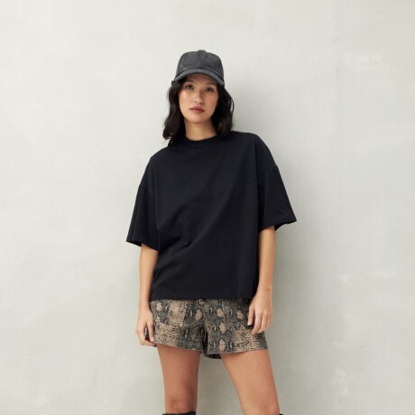REMERA ZERICA Negro