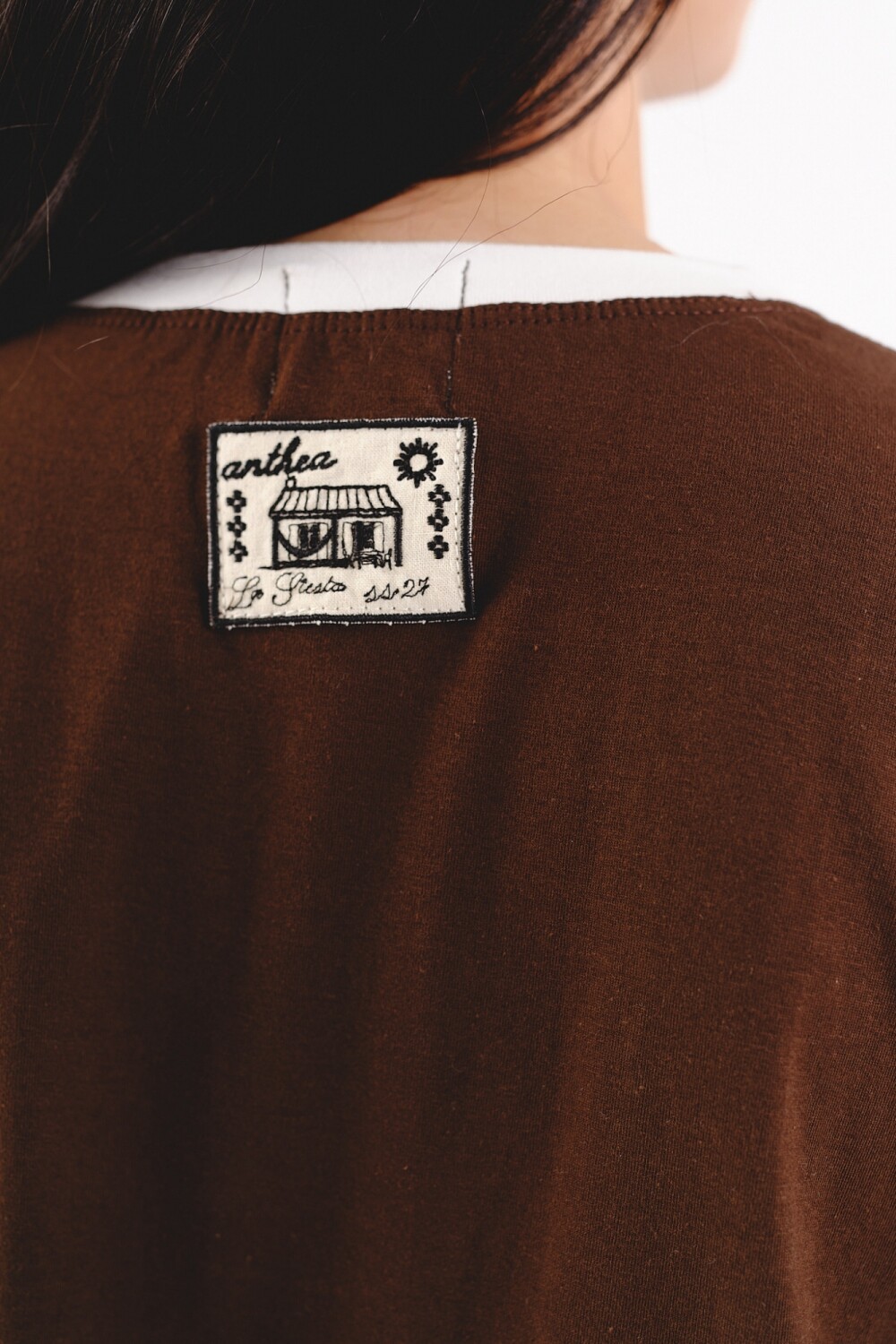 Remera Oasis SS27 Chocolate