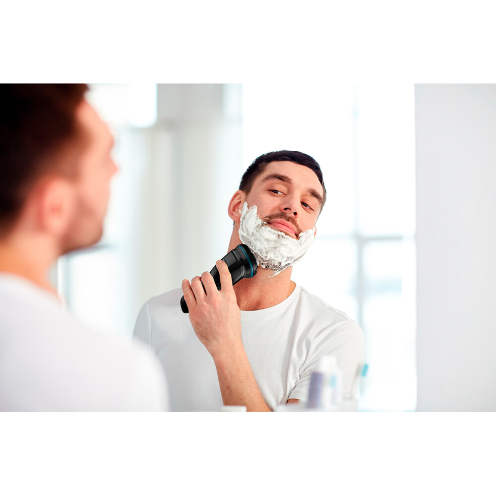 Afeitadora rotativa flex Ufesa NANO CUT Afeitadora rotativa flex Ufesa NANO CUT