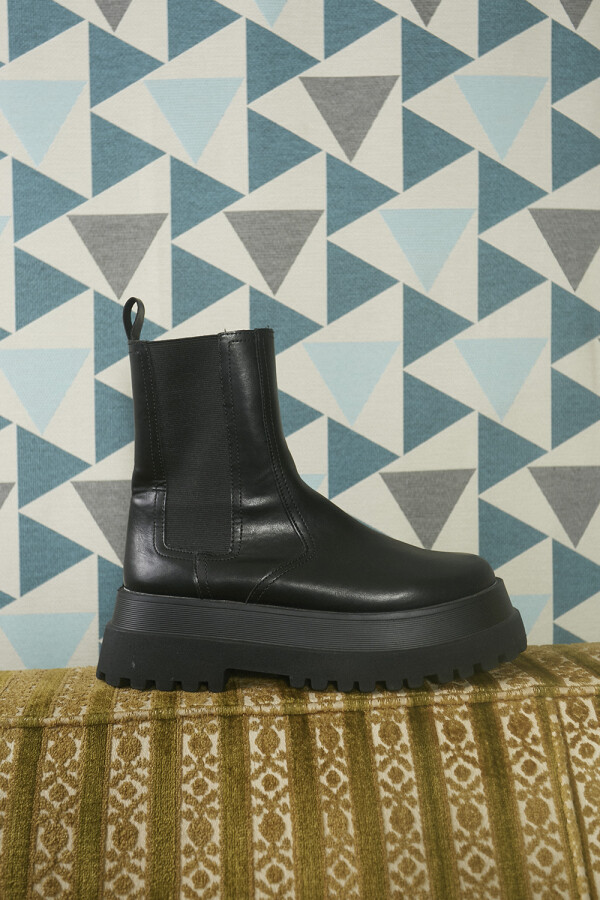 BOTA CHUNKY NEGRO