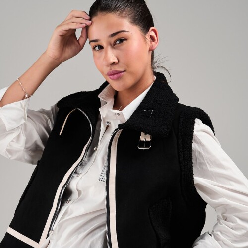 Chaleco con sherpa Slowly Black