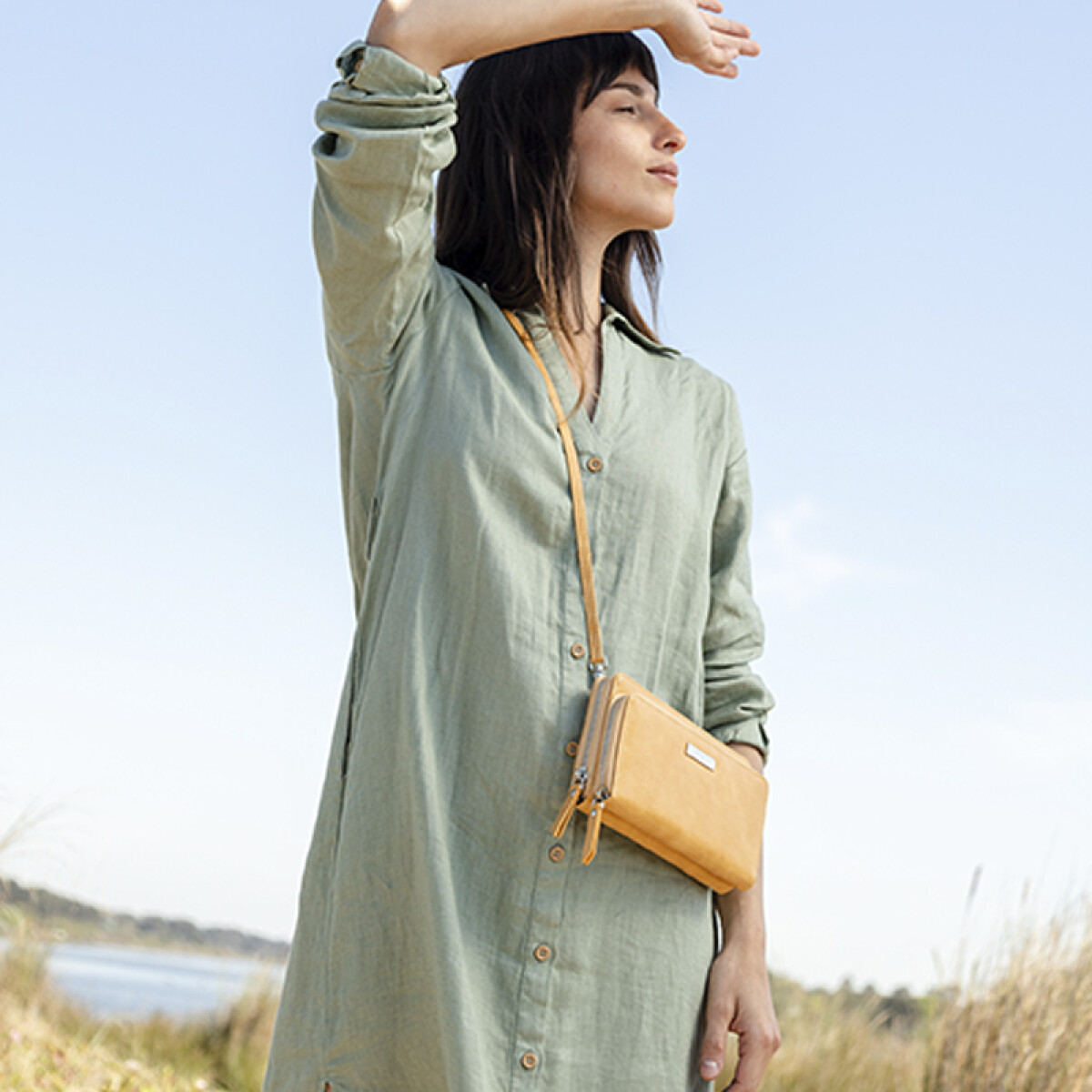 PHONEBAG / PORTA CELULAR AZALEA - MOSTAZA 