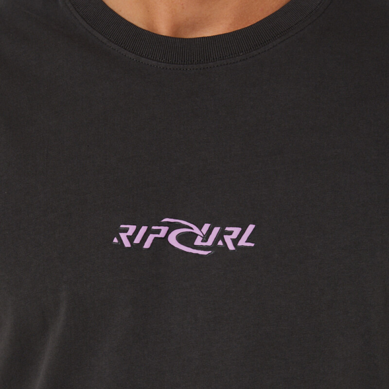 Remera Rip Curl Quest Logo - Negro Remera Rip Curl Quest Logo - Negro